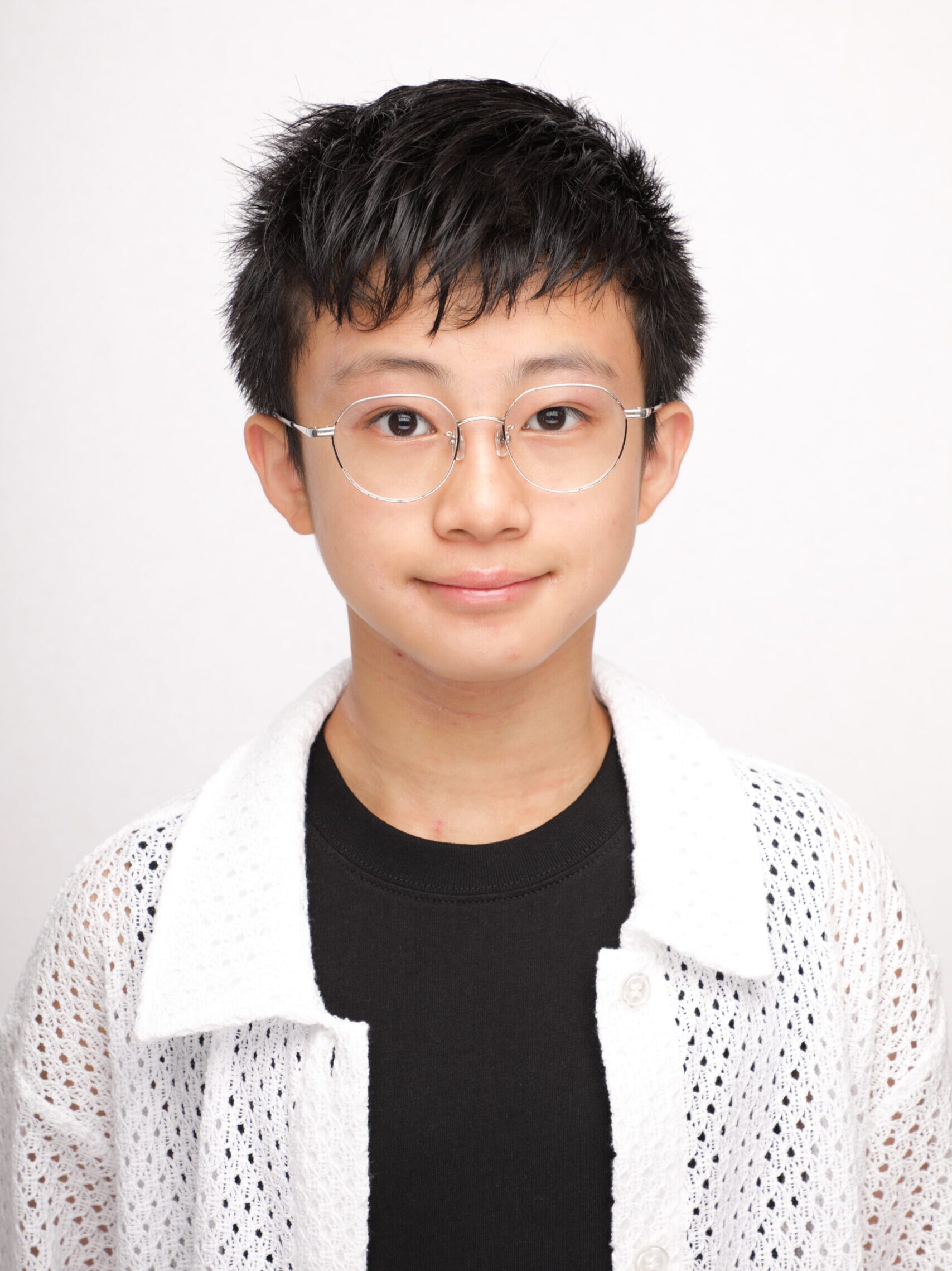 鈴木凜太郎＿バストアップメイン